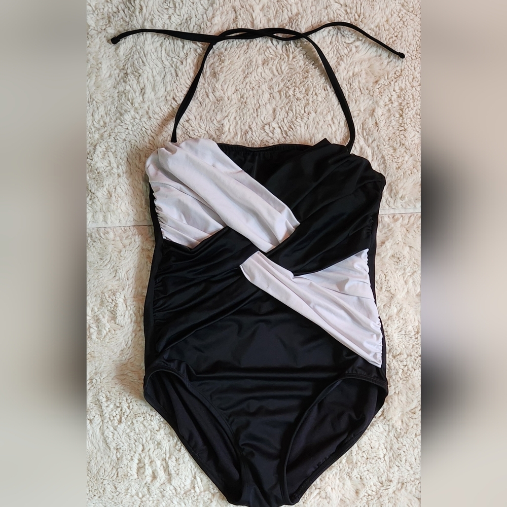 Catalina Black and White Swimwear